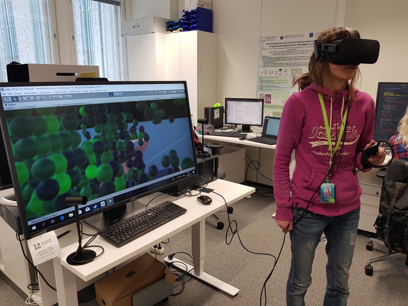 Microscopes Using Vr Scientists Dive into Histology using 3D Technology – Tumor Genetics Blog